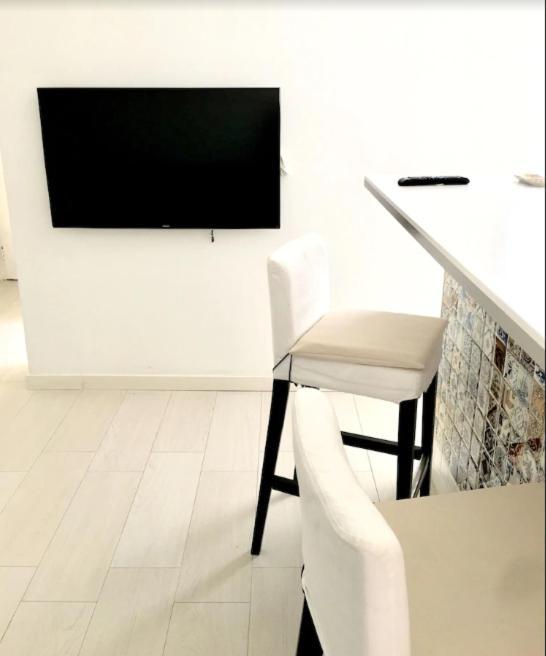 ולנסיה Oyo Guest House Duc De Gaeta מראה חיצוני תמונה